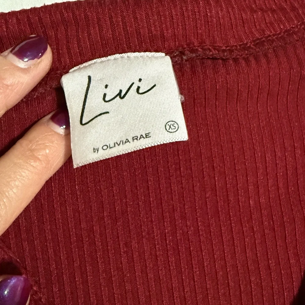 Burgundy Ribbed Top - Picture 4 of 6